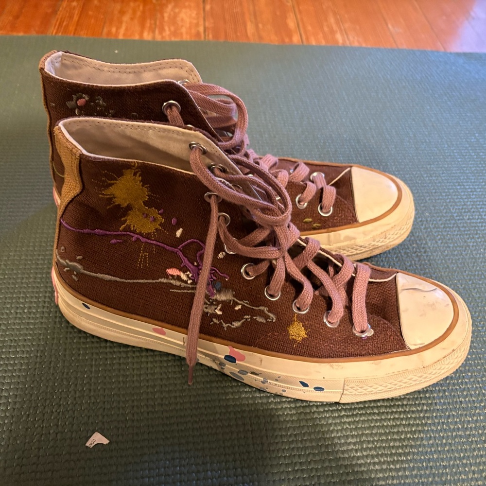 Brown High-Top Sneakers with Purple Accents - Picture 5 of 6